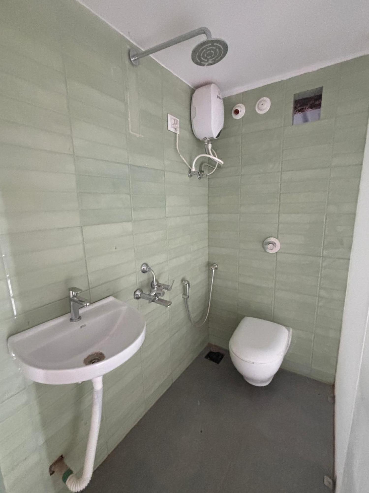 Hot - House Of Travellers, Vagator Hostel ภายนอก รูปภาพ