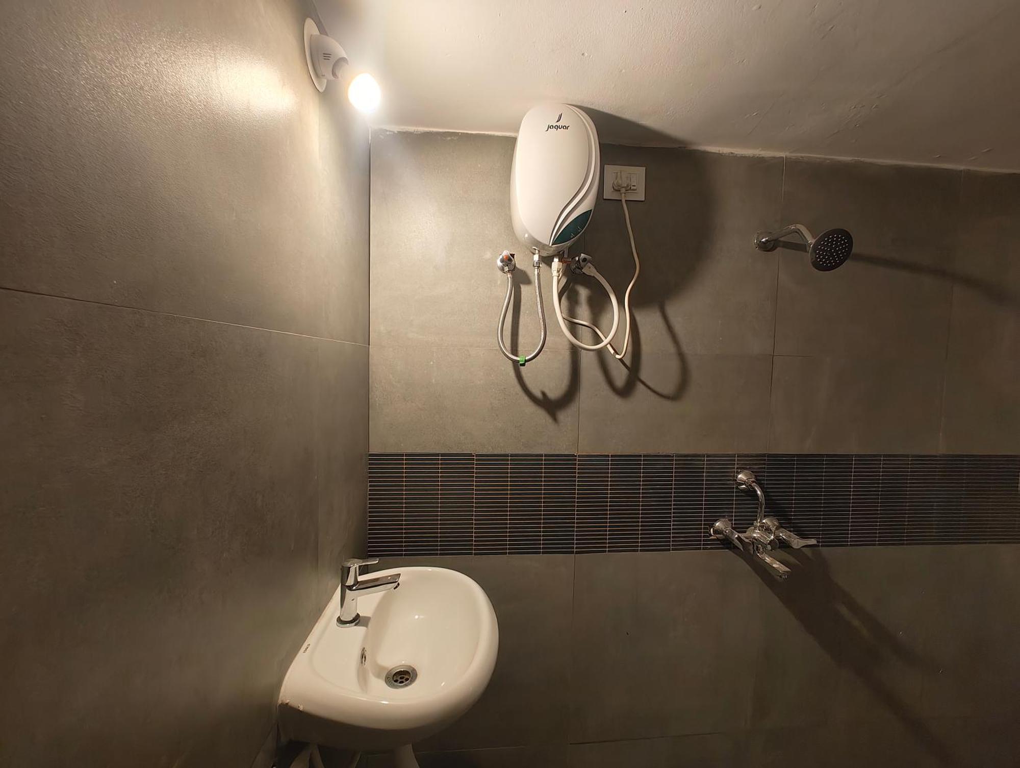 Hot - House Of Travellers, Vagator Hostel ภายนอก รูปภาพ