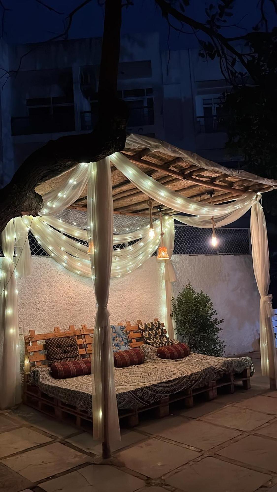 Hot - House Of Travellers, Vagator Hostel ภายนอก รูปภาพ